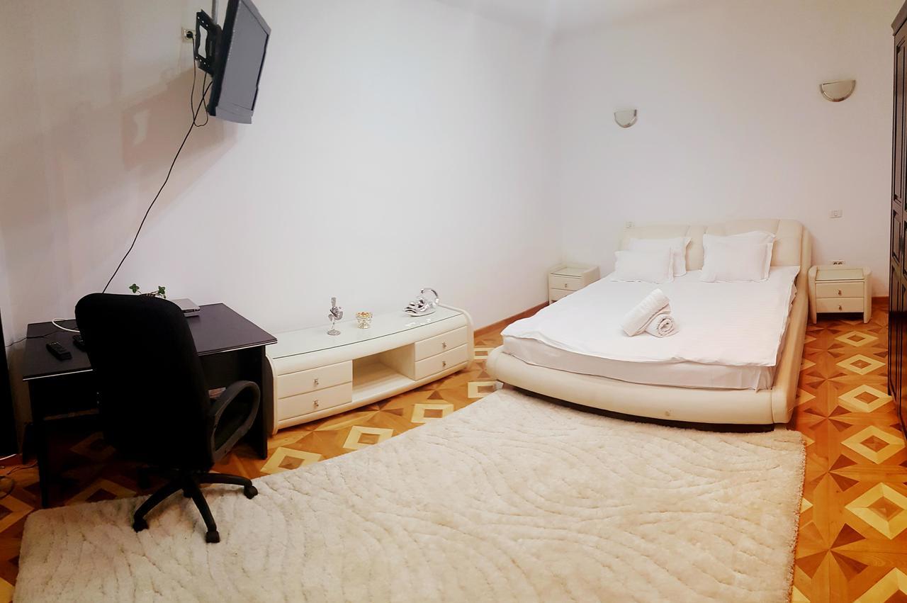 Grand Central Accomodation Sala Palatului Bükreş Dış mekan fotoğraf